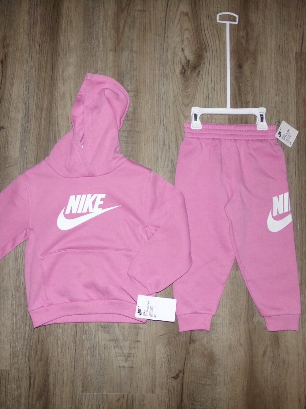 NWT GIRLS NIKE PINK 2PC SWEATSUIT SZ 4T